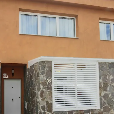 Casa En Zona Tranquila De Tauro Holiday home